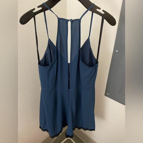 Women’s BCBGeneration blue romper - Picture 2 of 2